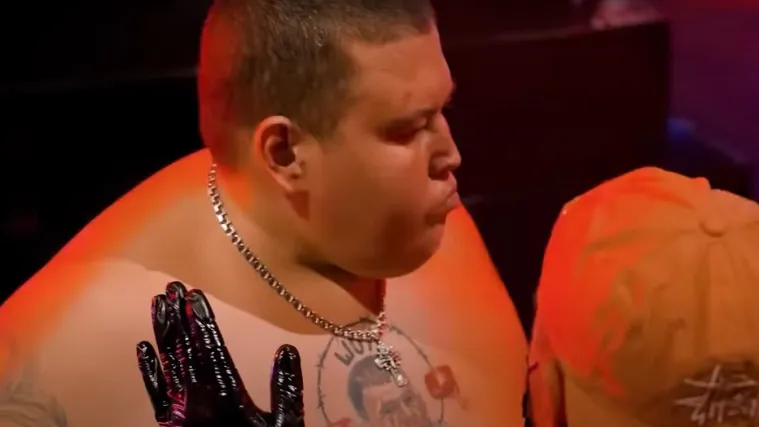 Ruski borac u jo&scaron; neviđenoj borbi za 22 sekunde prebio mrcine teže od sebe 226 kg: 'Divlje i otkačeno'