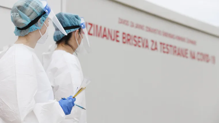 U Hrvatskoj 2.605 aktivnih slučajeva korone, u posljednja 24 sata 355 novozaraženih