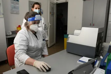 U posljednja 24 sata 188 novozaraženih, umrlo je još četvero ljudi. Na respiratoru ih je petero