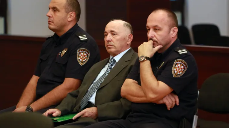 Vrhovni sud ukinuo presudu generalu JNA za miniranje Peruće. Pod most je bilo postavljeno 30 tona TNT-a