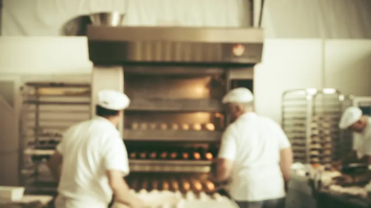 Pijana 28-godi&scaron;njakinja izvrijeđala djelatnika pekare koji joj nije htio prodati pivo. Provela je dva dana u pritvoru