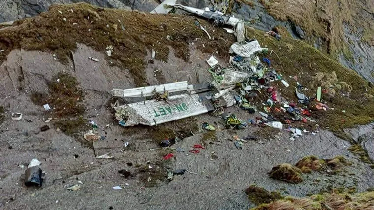 Srušio se avion u Nepalu: Pronađena tijela svih 22 putnika