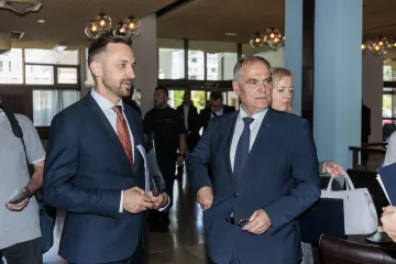Ministar Piletić: 'U Hrvatsku stiglo više od 6.800 djece iz Ukrajine'