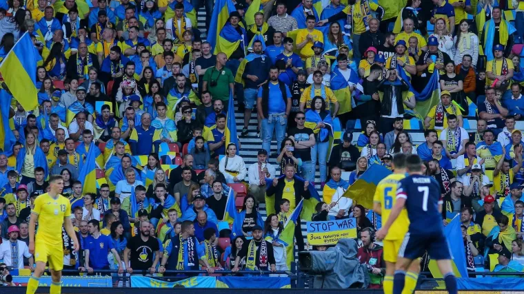 Ukrajina na korak do plasmana na SP: &Scaron;koti pali u Glasgowu, cijeli stadion obojan u plavo i žuto