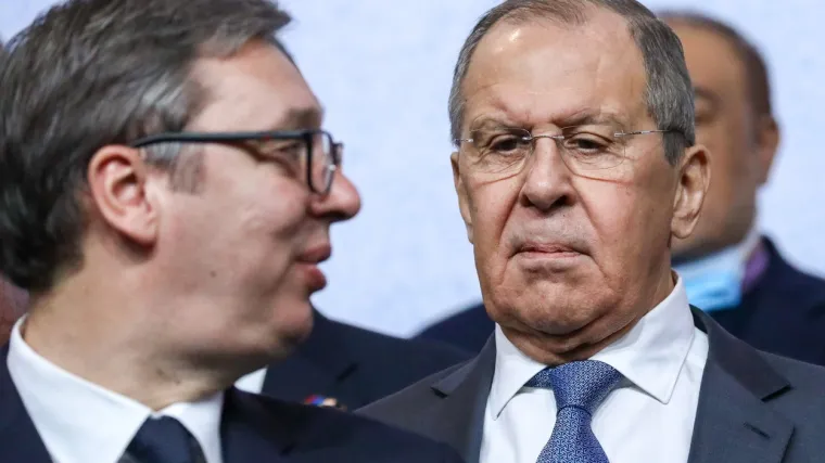 Lavrov dolazi u Beograd, ali srpski stručnjaci ba&scaron; i nisu odu&scaron;evljeni: 'Provocira. Gura prst u oko Zapadu!'