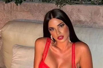 Ivani Knoll u seksi prozirnoj haljini vire svi atributi, žari i pali po Turskoj: 'Tri dana sam partijala...'