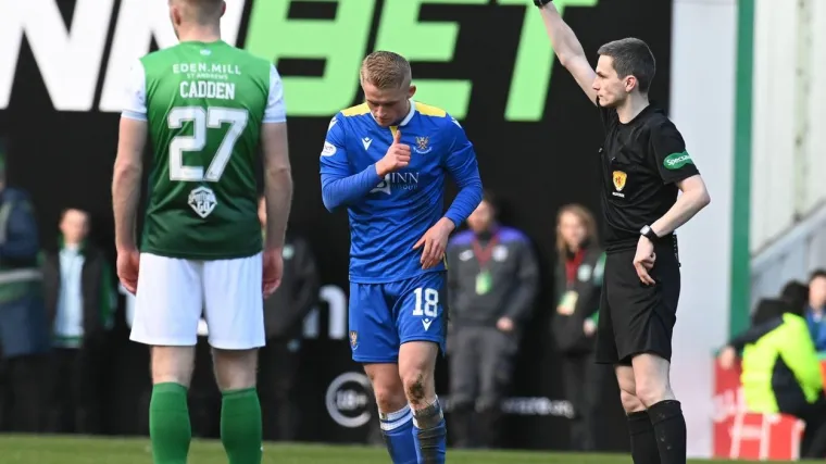 &Scaron;kotski nogometni sudci priznali da su homoseksualci: 'Moramo promijeniti atmosferu oko sebe'