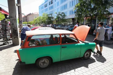 Zagrepčane raspametili oldtimeri među kojima je Fićo teenager