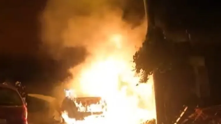 Vatrogasci objavili dramatičnu snimku gašenja buktinje u Zagrebu: BMW pripada poduzetniku  koji se bavi prodajom vozila?