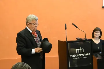 Zoran Homen na promociji knjige Tanje Baran