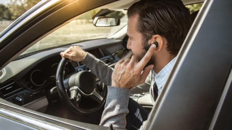 Novi zakon: Uvodi se kazna za no&scaron;enje slu&scaron;alica na oba uha, a iznosit će 300 kuna