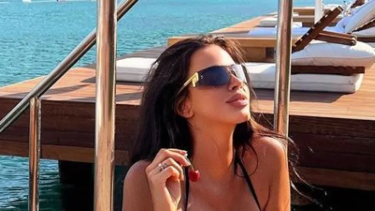 Najpoznatija hrvatska navijačica pokazala isklesano tijelo, a bujne grudi jednostavno nije mogla sakriti