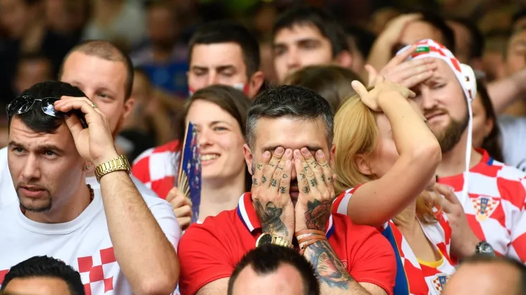 Ćorluka zapalio i podijelio javnost, reakcije samo plju&scaron;te: 'Bio je jako nekorektan, unosi nemir u reprezentaciju'; 'Ne vidim problem, nije vrijeđao'