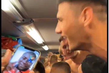 Vukovarci žestoko proslavili ulazak u 2. rang hrvatskog nogometa: Slavilo se uz Grdovića, Thompsona i Inati se Slavonijo