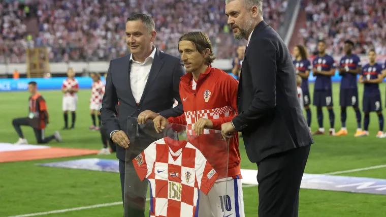 Modrić ostaje Vatreni i nakon SP? Dalić: 'Volio bih da Luka vodi reprezentaciju i na EURO'