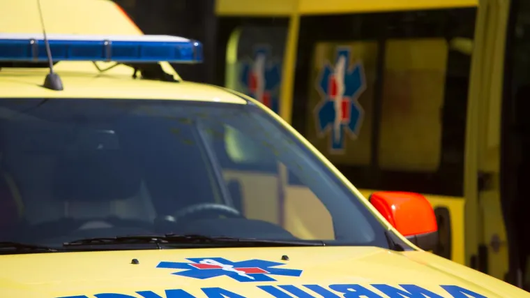 Tragedija kod Đakova: Mu&scaron;karac se automobilom zabio u rasvjetni stup, na mjestu je preminuo