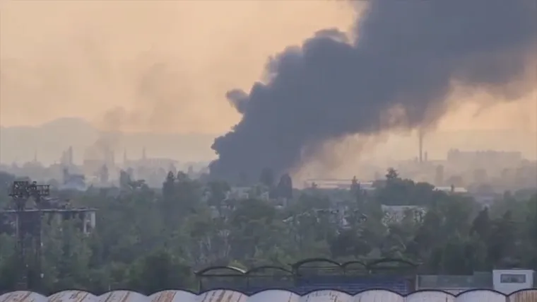 Ključni grad u Ukrajini u potpunosti odsječen, Rusi uništili sve mostove koji vode prema njemu