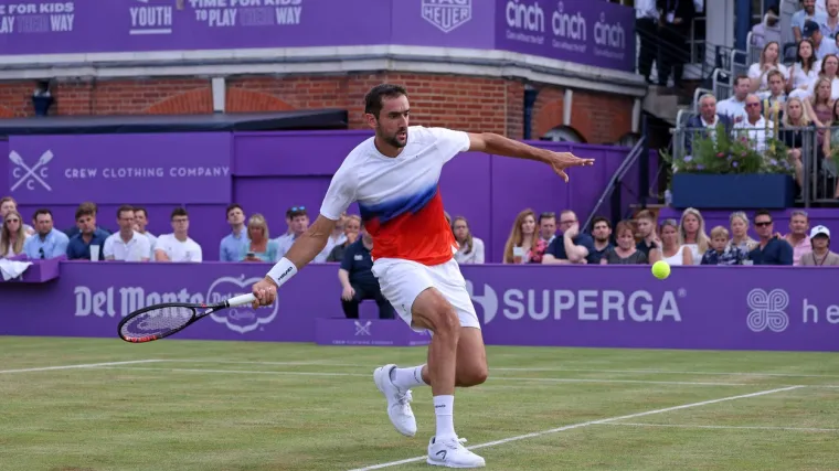 Najbolji hrvatski tenisač nezaustavljiv i na travi: U&scaron;ao u svoje deveto četvrtfinale omiljenog turnira