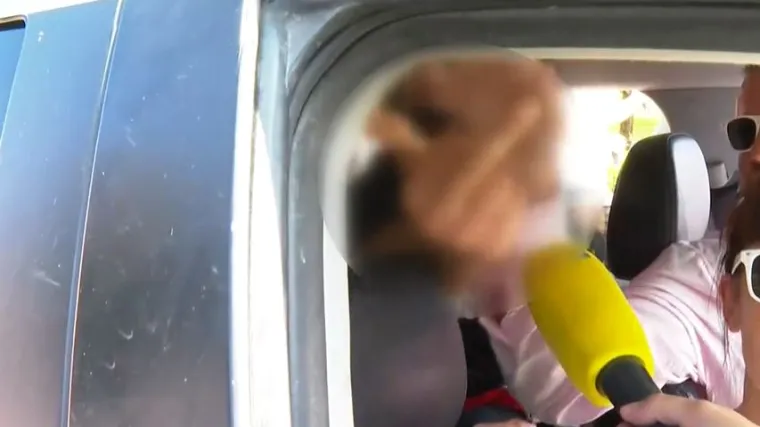 Pogledajte kako su Torcida&scaron;i iza&scaron;li iz Remetinca: Pokazivali srednji prst, pustili si glazbu...