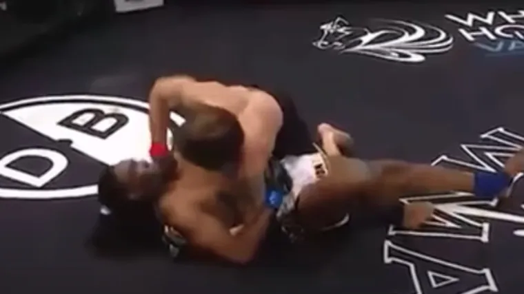 MMA borac nokautirao samog sebe: Sve je napravio dobro osim zavr&scaron;nice koja se zaista ne viđa često