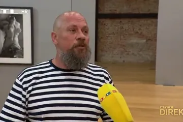 Dežulović predstavio knjigu o Hajduku: 'Volio bih da je klinci s Torcide pročitaju, da shvate da je Hajduk više nego što oni misle da jest'