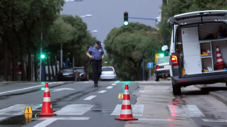 Autom namjerno udario muškarca s invaliditetom koji se kretao sa psom asistentom, teško je ozlijeđen
