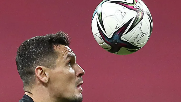 Lovren se slikao sa slavnim nogometa&scaron;em, fanovi ga odmah zasuli komentarima: 'A gdje ti je Salah?'