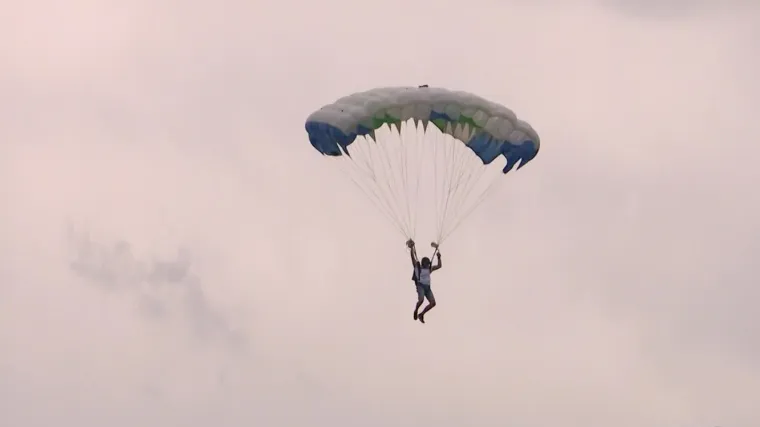 Zaljubljenici u let danas su s ushićenjem uživali na još jednom Osijek Air Showu: 'U zraku je neopisivo'