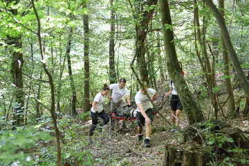 Šest timova natjecalo se u gorskom spašavanju: 'Na ovaj način možda ćemo nekome spasiti život'