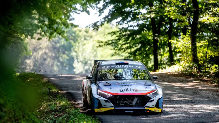 Pogledajte brutalne mašine kako su 'poderale' hrvatske ceste: 61 posada iz šest europskih zemalja bori se za prestižnu nagradu