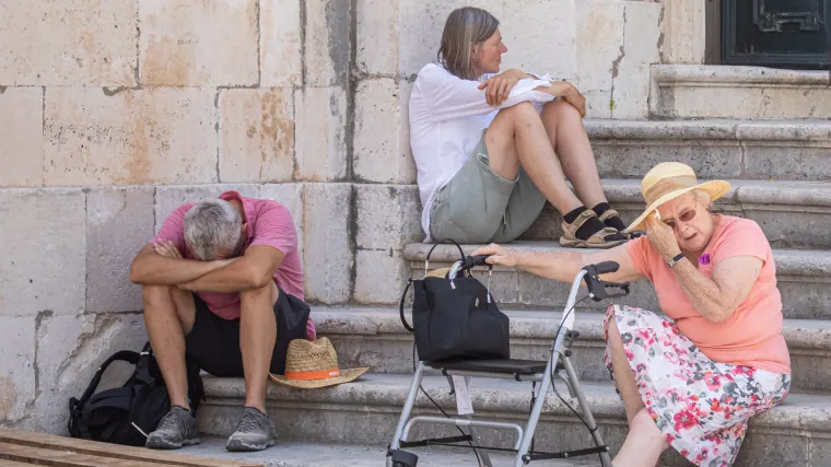 Na vrhuncu smo toplinskog vala, ali nećemo se tako lako rije&scaron;iti vrućina: Lak&scaron;e bismo mogli disati tek za vikend