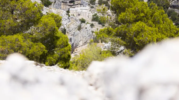 Pogledajte kako izgleda mjesto pada Cessne na Braču; Netko je zabrljao? 'Takvo nešto se nikad nije dogodilo'