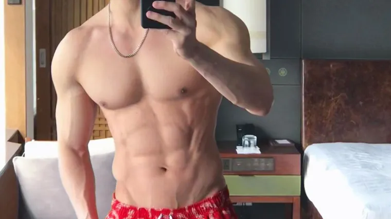 Samozatajni Tan je najseksi fotograf (51) na svijetu: 'Je li ovo Dorian Gray iz stvarnog života?!'