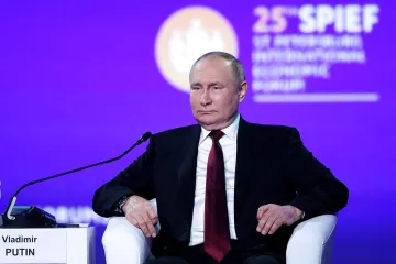Sprdali su ga, Putin im odgovorio : 'Da su se čelnici G7 skinuli na summitu bio bi to odvratan prizor'