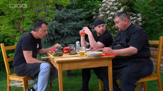 Čiji je burger bolji? Renmanov ili Špičekov?