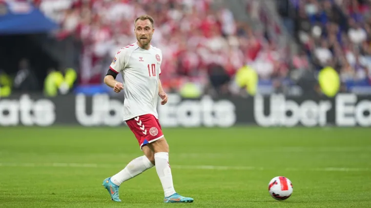 Prošlog ljeta gotovo umro na terenu, a sad potpisuje za višestrukog prvaka Europe