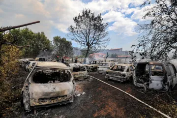 'To su bili moji auti za prodaju, a sad su za baciti', slika koja je obi&scaron;la Hrvatsku, 25 spaljenih automobila