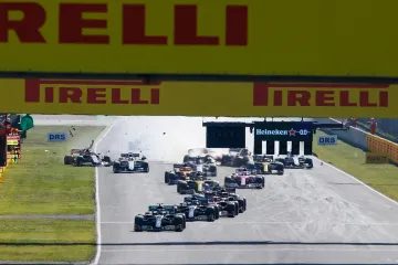 Čovjek koji je pogrešnom odlukom pomogao Verstappenu da postane prvak podnio ostavku