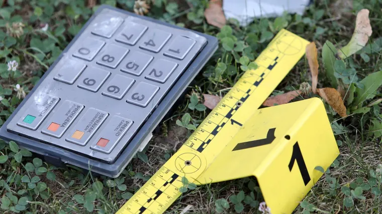 Još jedan bankomat u Zagrebu odletio u zrak: U eksploziji oštećen i poslovni prostor, a stanovnici prestrašeni