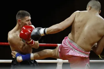 Osječanin Ivan Horvat novi je prvak Europe u tajlandskom boksu! Iznenadit će vas tko se pojavio na meču
