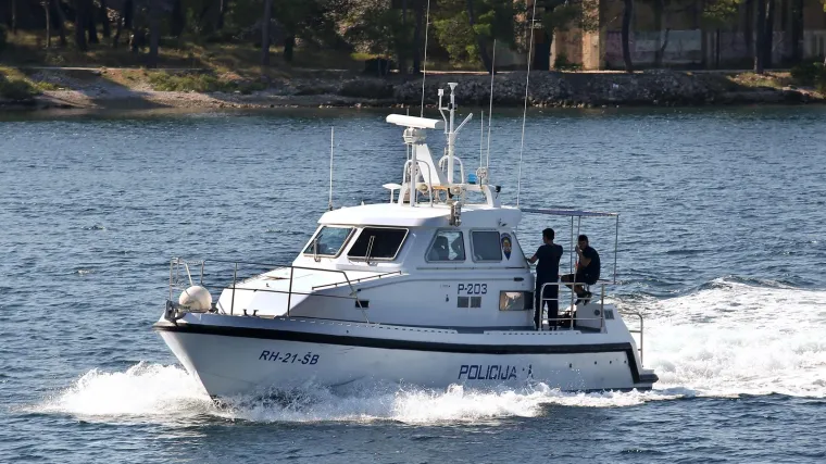 Užas na Hvaru, pronađeno je mrtvo tijelo žene: Skočila je u more i poginula?