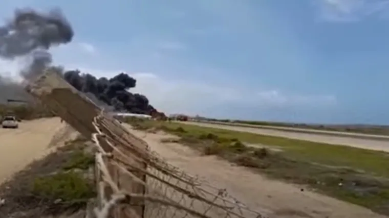 VIDEO Zrakoplov sa trideset putnika sru&scaron;io se u Somaliji: Svi su preživjeli