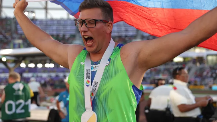 Nevjerojatan dan na Svjetskom prvenstvu: Slovenac briljirao i postavio rekord, vladar svoje kategorije ostao bez medalje