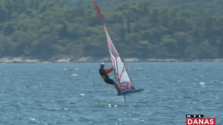 Sunce, more, plaža i ono najbitnije - vjetar: Za surfere je to prava avantura, a za Viganj rekordna sezona