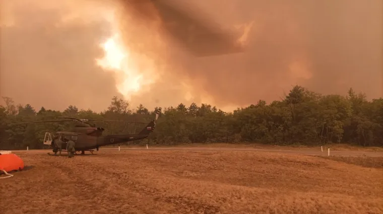 Najveći požar u povijesti Slovenije: Kao da je ratno stanje, zvuk helikoptera cijeli dan probija nebo
