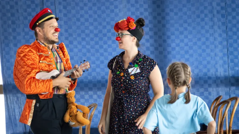 Klaunovidoktori vratili smijeh, radost i veselje na lica djece iz Ukrajine