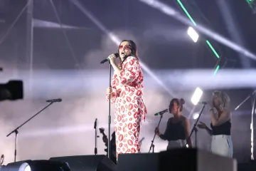 Nina Badrić otvorila najveći festival domaće glazbe, a prije toga priznala pred kamerama: 'Ostajem do kraja'