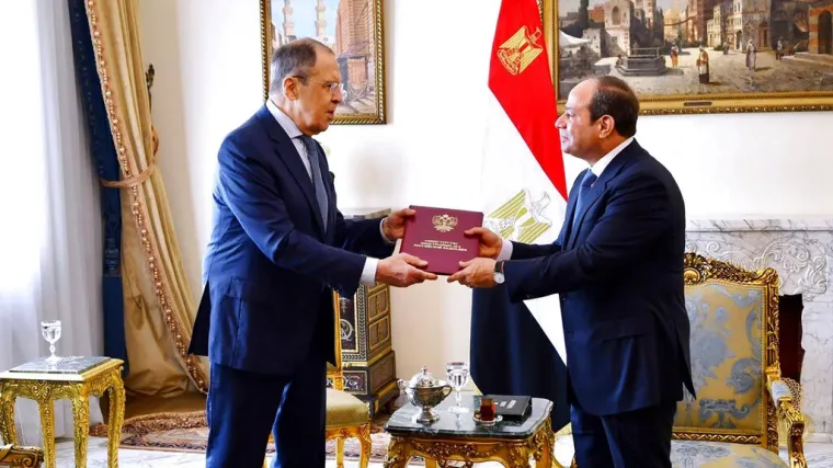 Lavrov u Egiptu počinje turneju kojom umiruje partnere oko izvoza ruskog žita, poziva se i na Putina