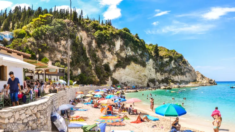 Ženu &scaron;okiralo pona&scaron;anje zemljaka na plaži: 'Plivam, a u jednom trenutku djevojčica kaže da joj se k*ki...'