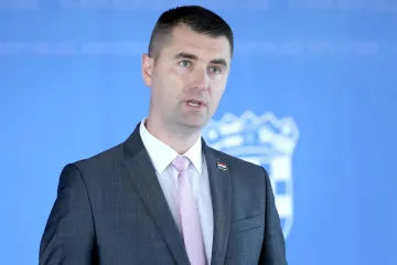 Od sutra vrijede nove cijene goriva, ministar Filipović najavio i novi paket mjera pomoći: 'Pripremamo veliki plan. Sve je na stolu'